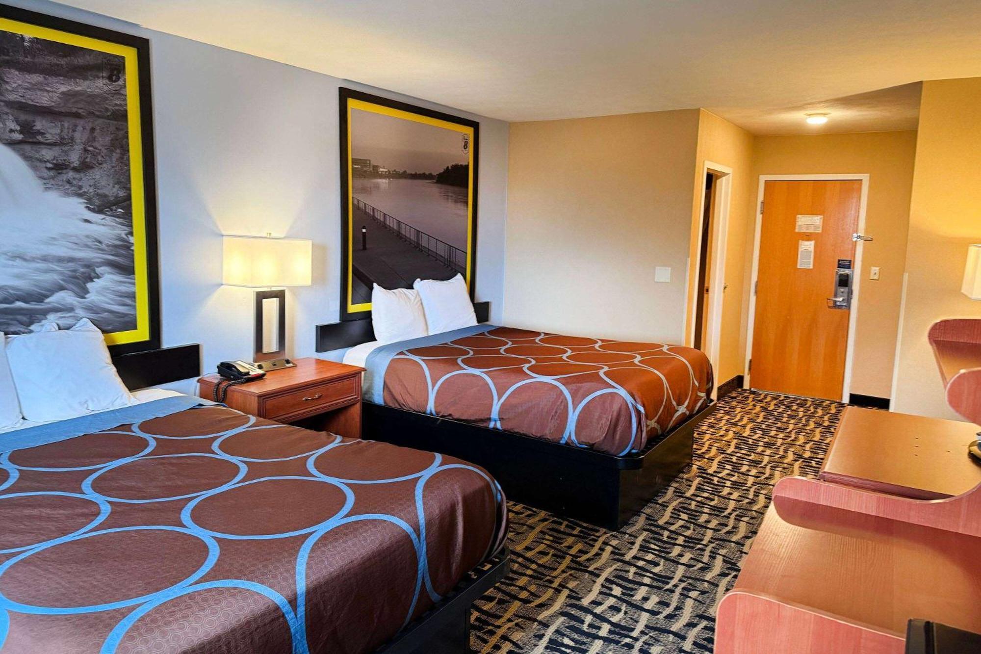 Super 8 By Wyndham Cozad Hotel Kültér fotó