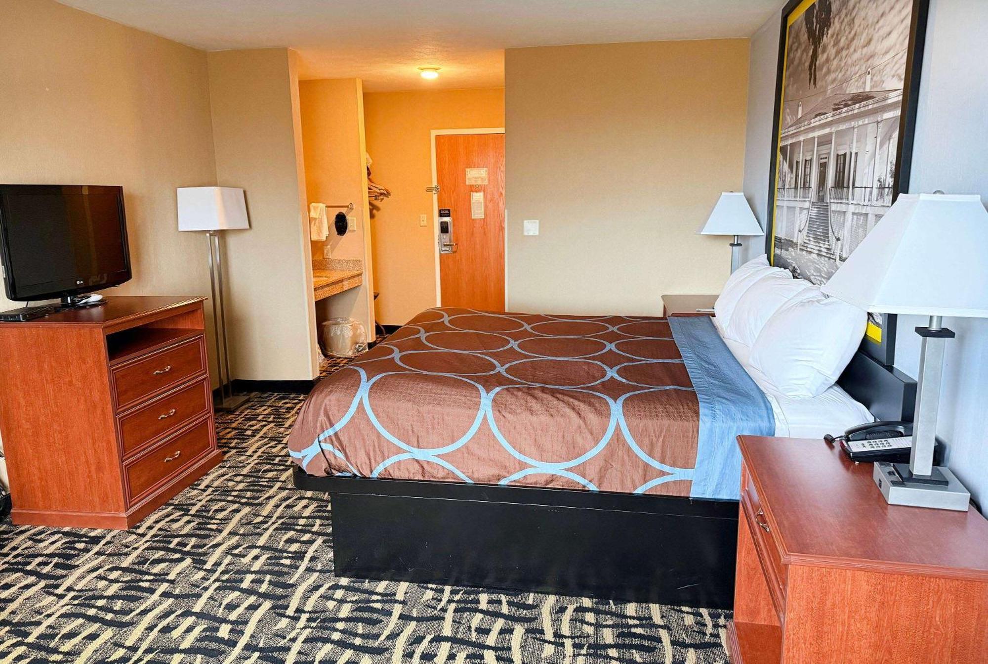 Super 8 By Wyndham Cozad Hotel Kültér fotó